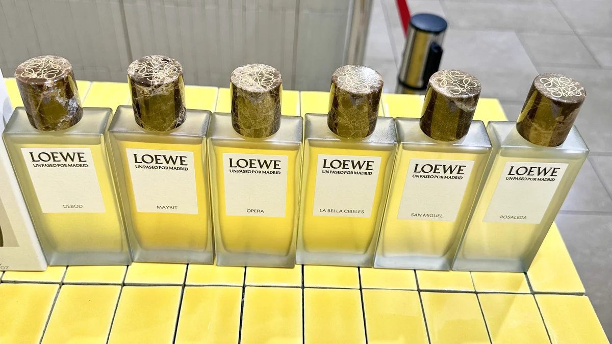 ふ*う様 LOEWE ロエベ ウン パセオ ポル マドリード ロサレダ EDP たなたろ@香水屋 on X: 