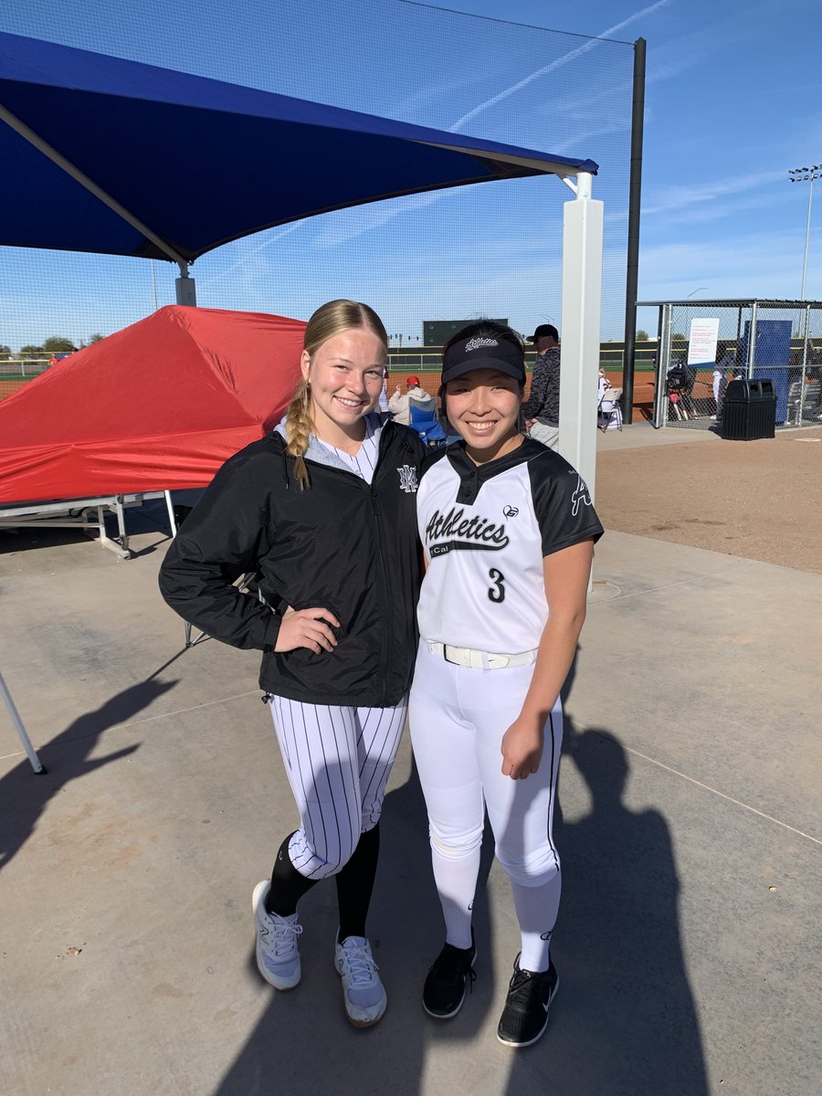 ValerieKwa2024's tweet photo. 1 game, 2 DPs at 3rd during the quarterfinals! 
And pics with @BrownU_Softball '25 commits!
@JSimmons2025 
@torii_ramirez25 https://t.co/s0G5bIMJSC