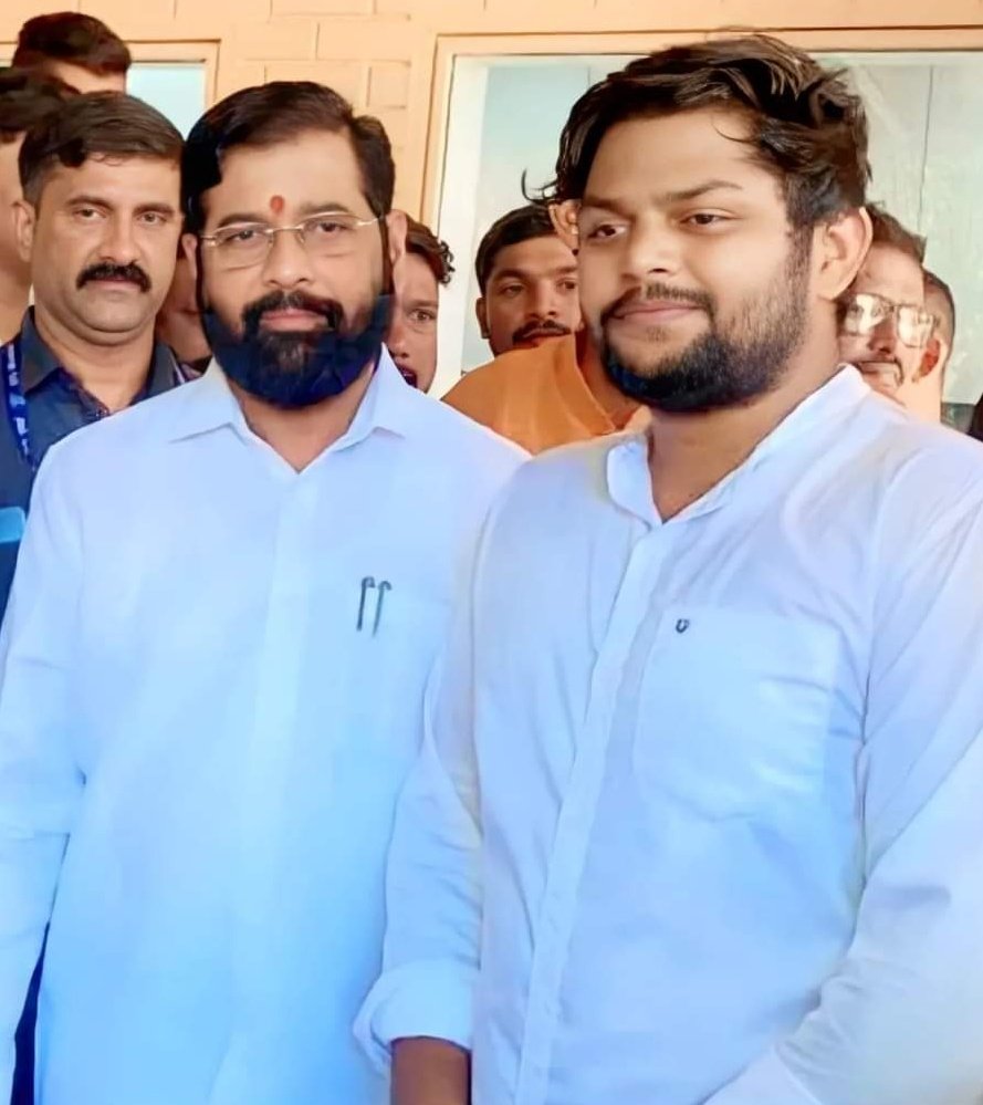 Adv_YashMishra's tweet photo. महाराष्ट्र राज्य के मुख्यमंत्री श्री @mieknathshinde  जी आपको जन्मदिन की हार्दिक शुभकामनाए 🚩✨💐 https://t.co/pS8ajEQKWa