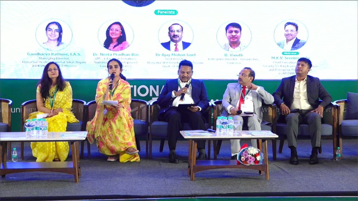 Apacnewsnetwork's tweet photo. Panel Discussion on Skill Development Efforts by the Governments in Collaboration with Industry at APAC 'National Skill Conclave - Andhra Pradesh' hosted by #APSD&T, Govt of AP & @AP_Skill along with APAC News Network on 9 Feb in Visakhapatnam
#APACSkill #APACEducation #APACHR https://t.co/8FodDHCWW8