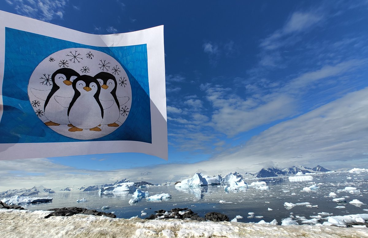 SaracensHighSch's tweet photo. What an incredible photo!
The flag was designed by Ana in Year 7 for the Antarctica Day flag competition run by @UKPolarNetwork. Thank you to Ciara McDonald, an electronics engineer with British Antarctic Survey, who journeyed with Ana's flag.
@Fiona_616 #schoolgeography https://t.co/GVn6I986on