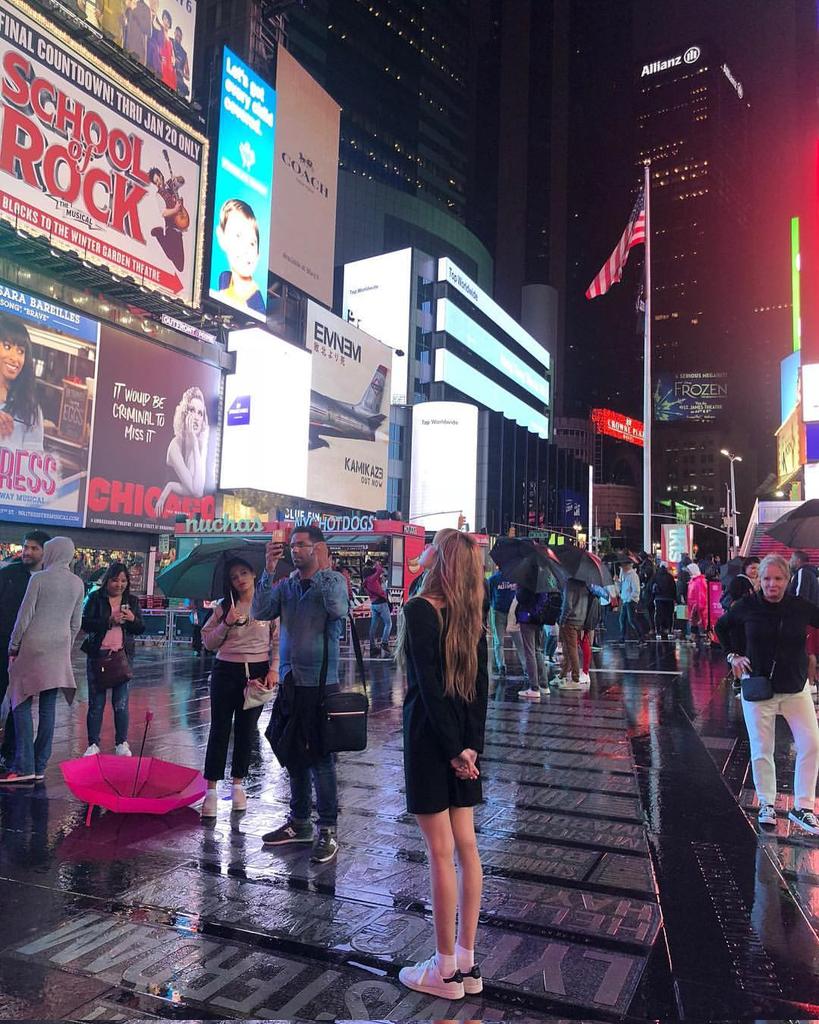 LSupervs's tweet image. Nauur I'm not crying you are😭😭