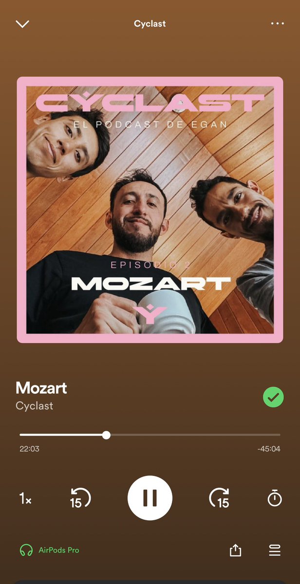JulianMiranda15's tweet photo. @Eganbernal @JUAN_SE_CHARRY @danifmartinez96 #podcast #CiclismodeColombia que chimba! 🎧 https://t.co/mVbivWLWUz