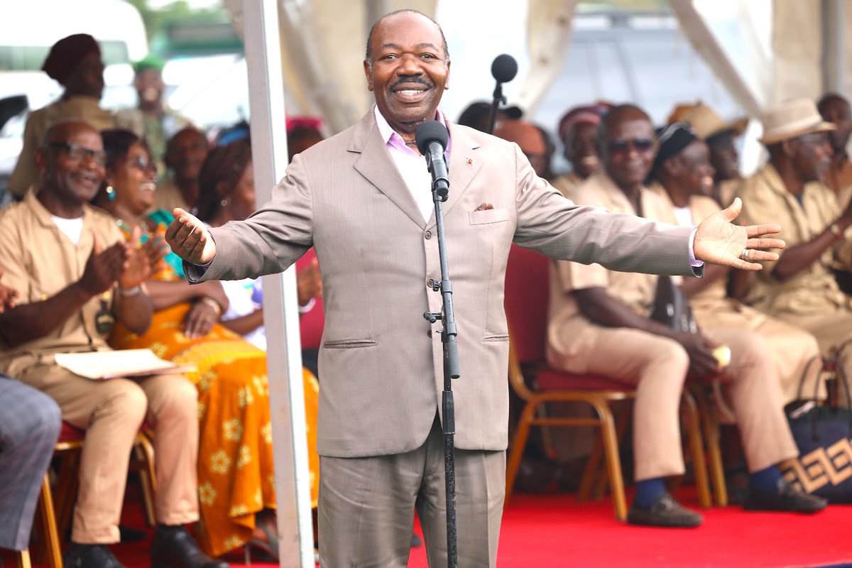 Pensées cordiales au Président Ali Bongo dont c'est aujourd'hui l'anniversaire.