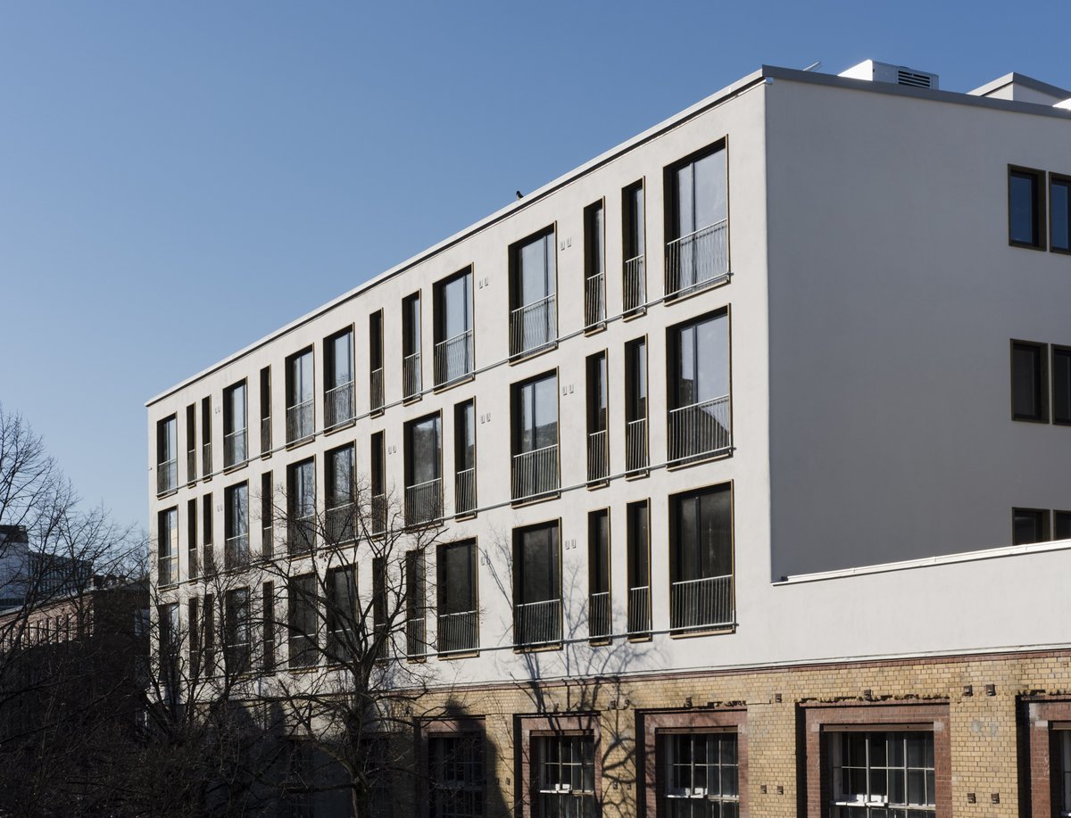 strawbuilding_eu tweet media