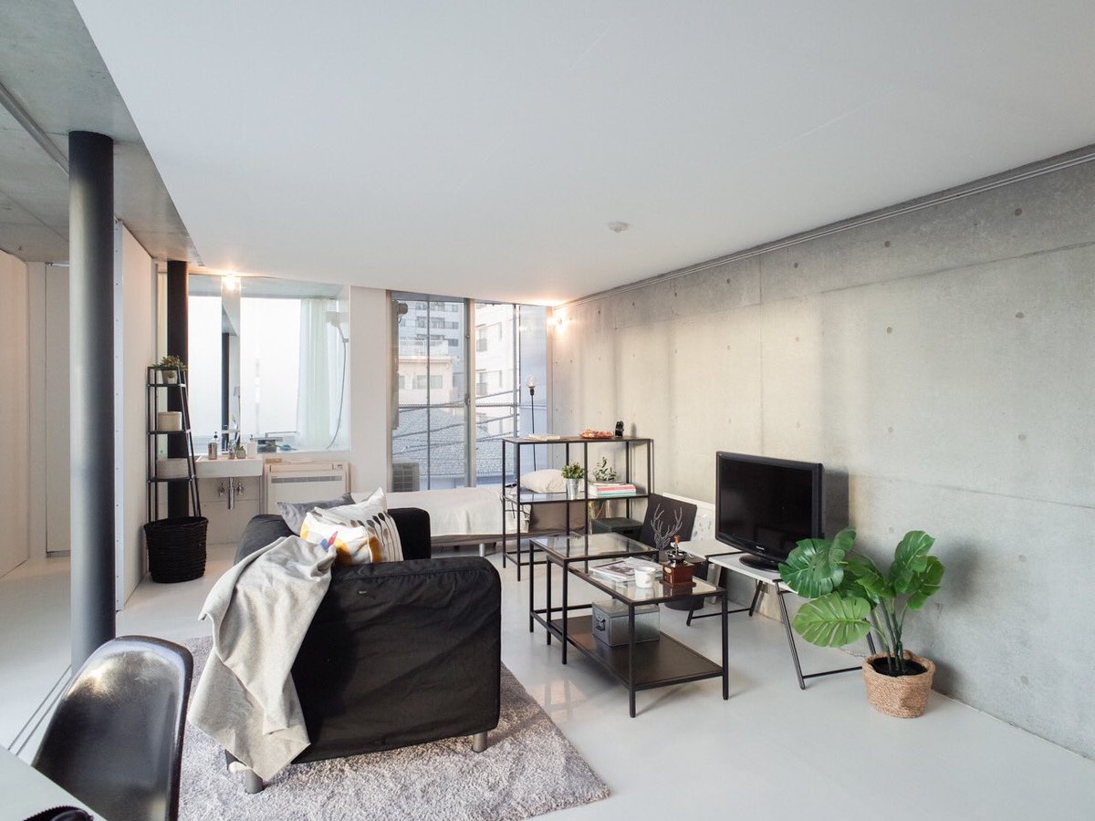 仕事百貨さんと一緒にトークイベントを行います◎
司会をされる中野さんの今のお住まいは、
なんと弊社HPを通じて出逢ったそう。
ふたりの間で繰り広げられる会話にも注目です。
お酒を飲みながら皆さんで楽しくお話ししましょう。ぜひご参加ください！
［詳細はこちらから］
shigoto100.com/event/240222