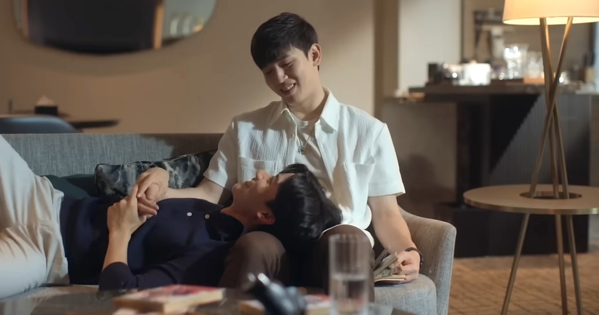 MagazineHug's tweet image. เมื่อผู้ใหญ่ให้อชิไปวางระบบร้านสาขาใหม่ แต่ต้องไปอยู่คนเดียวที่สำคัญต้องห่างจากการันต์เป็นเดือนๆ อชิถึงกับคิดหนักจะบอกการันต์อย่างไรดี?
.
🍒“Cherry Magic 30 ยังซิง” 
ทุกวันเสาร์ เวลา 20:30 น. ทางช่อง GMM25 
และเวลา 22:30 น. ทาง Viu
#ALLCHANNEL #ALLCHANNELTH
#CherryMagicTH #GMMTV