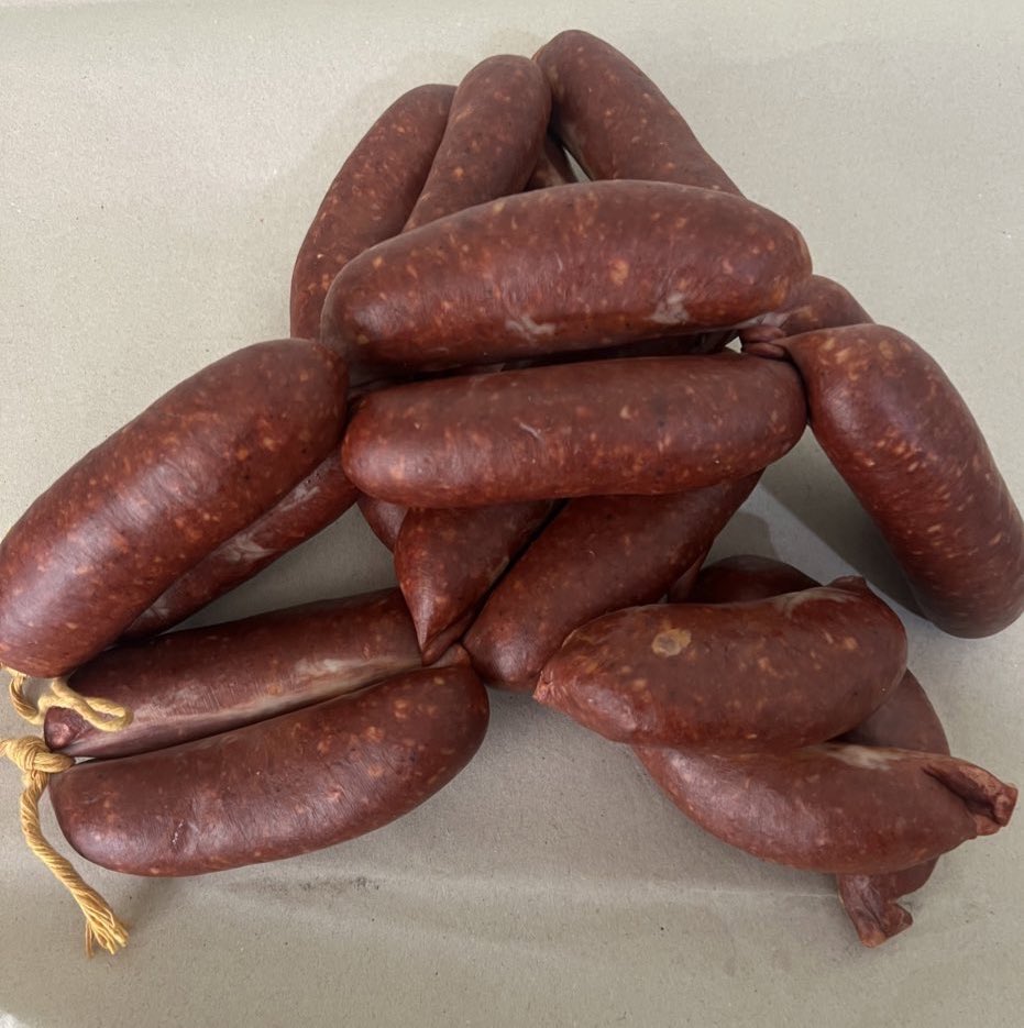 Arkadaşlar işler durgun almasanız bile  görselleri beğeni rt yapar mısınız?