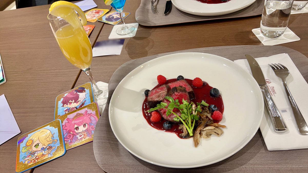 karabasa55's tweet photo. メルストコラボカフェ行ってまいりましたー！！
とっても美味しかったし、何よりもう色々何から何まで眼福でした……!!
文字も絵も一発描きって難しい…… https://t.co/2hl4t9h9ag
