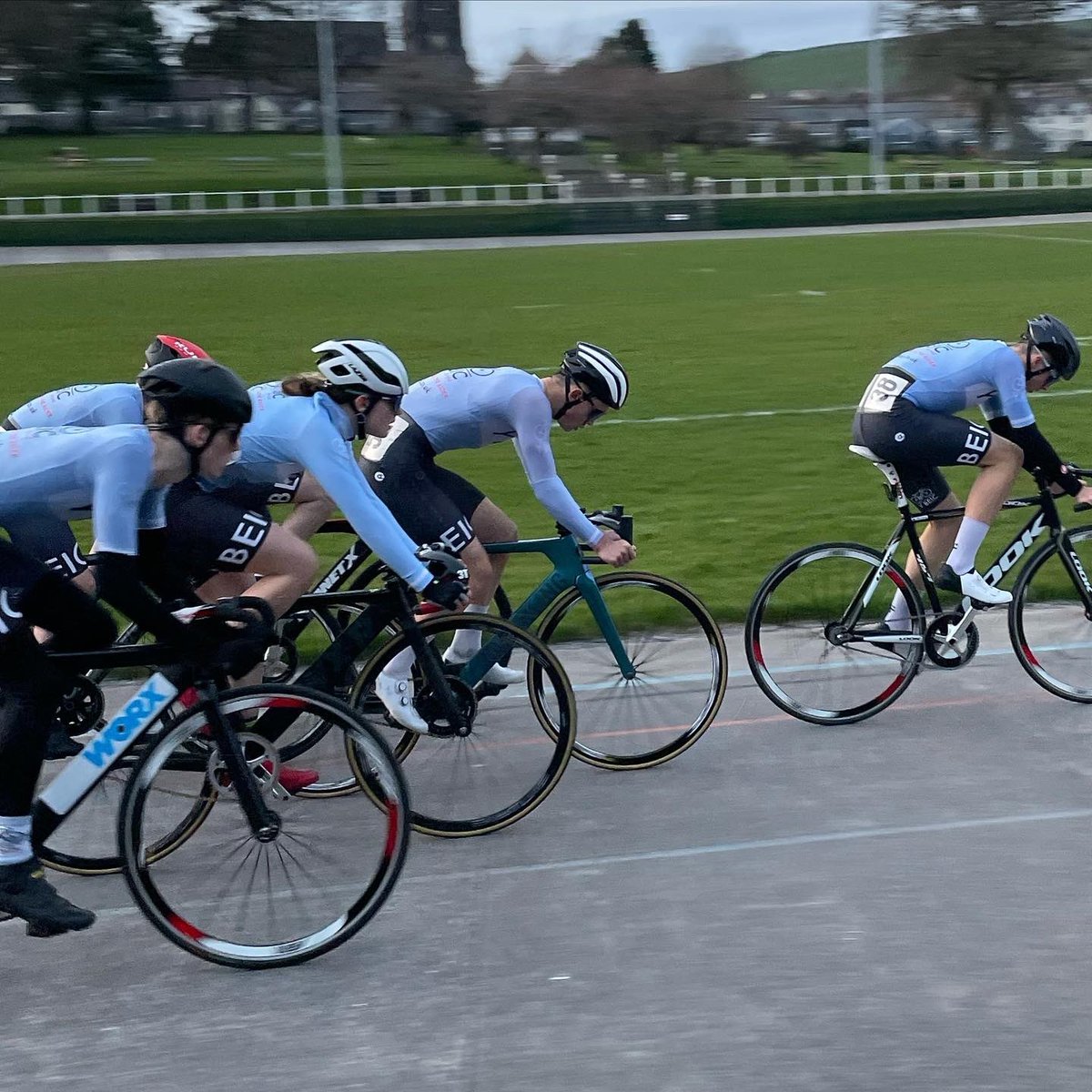 Expressions of interest are open join a working group to help address challenges, develop solutions and support the regional clubs in South &amp; West Wales👇
welshcycling.co.uk/news/south-wes…

To sign-up and register your interest, click here 👉 bit.ly/SWWalesGroup