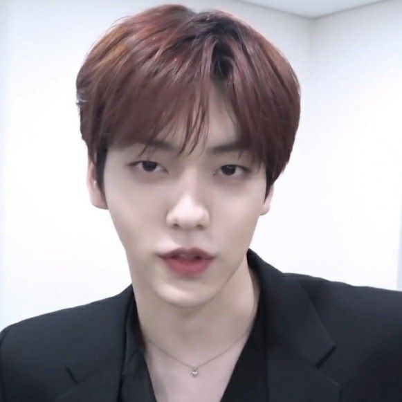 최수빈 남자다.....