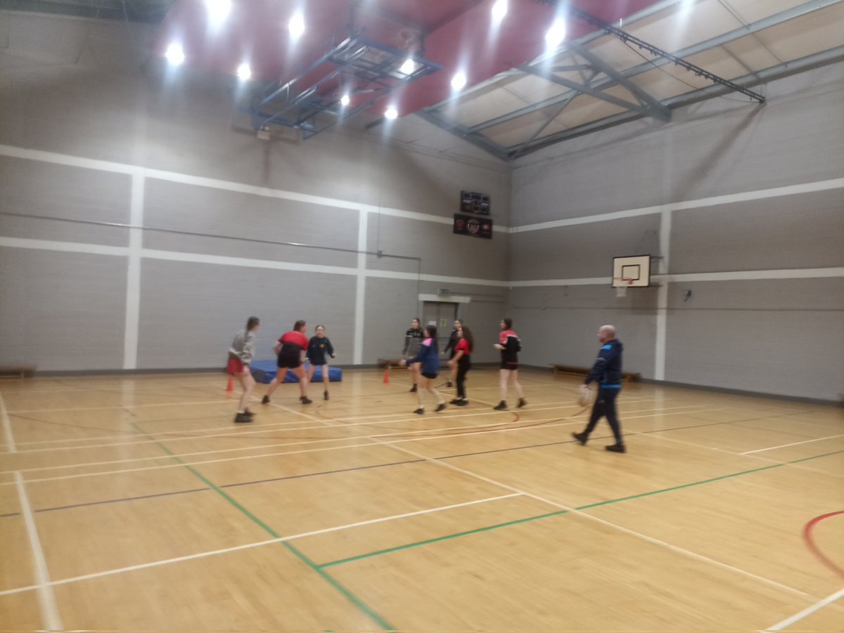 Dermot Tierney (@dermot_tierney) on Twitter photo Massive Thanks to @NiallKane4 for coming in and passing on some wisdom to the girls in their preparation for the upcoming x7s competition <a href="/SMESecondary/">stmarysedenderry</a> <a href="/PatG09/">Patsy Gorman</a> <a href="/LeinsterBranch/">Leinster Domestic</a> #FromTheGroundUp Massive Thanks to @NiallKane4 for coming in and passing on some wisdom to the girls in their preparation for the upcoming x7s competition <a href="/SMESecondary/">stmarysedenderry</a> <a href="/PatG09/">Patsy Gorman</a> <a href="/LeinsterBranch/">Leinster Domestic</a> #FromTheGroundUp