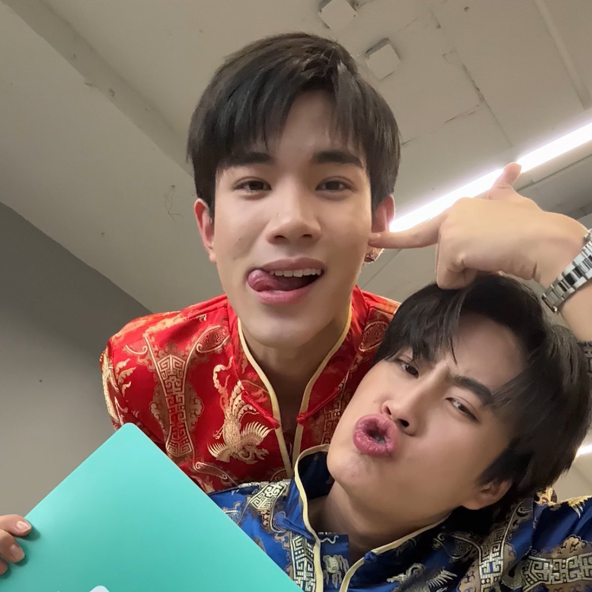 เอ๋ง tweet media