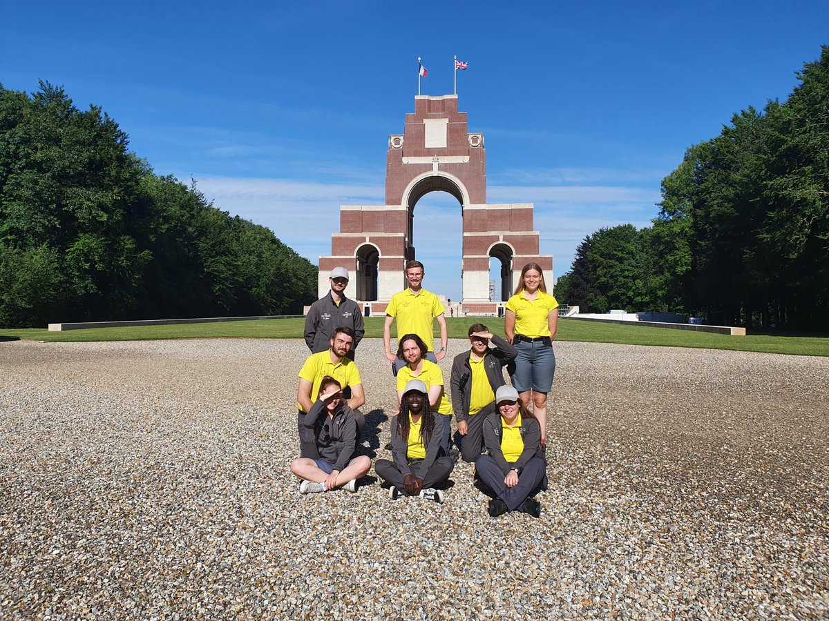 CWG Foundation Guide recruitment is now open!

Giving the opportunity for history enthusiasts to gain valuable early experience at some of our most iconic sites in France and Belgium.

Read our article for more information:
ow.ly/qbza50Qzv22

#CWGFoundationFriday