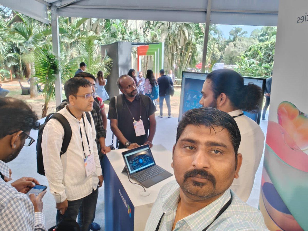 At #MSFTAI #Bengaluru  we demonstrated #Microsoft #Securitycopilot  usecases and possible integrations with #Security products like #defender suite, Sentinel ,M365 etc .
Thanks @joylynn_kirui , Lalit  for supporting taking feedbacks, questions from industry leaders .@msdevindia