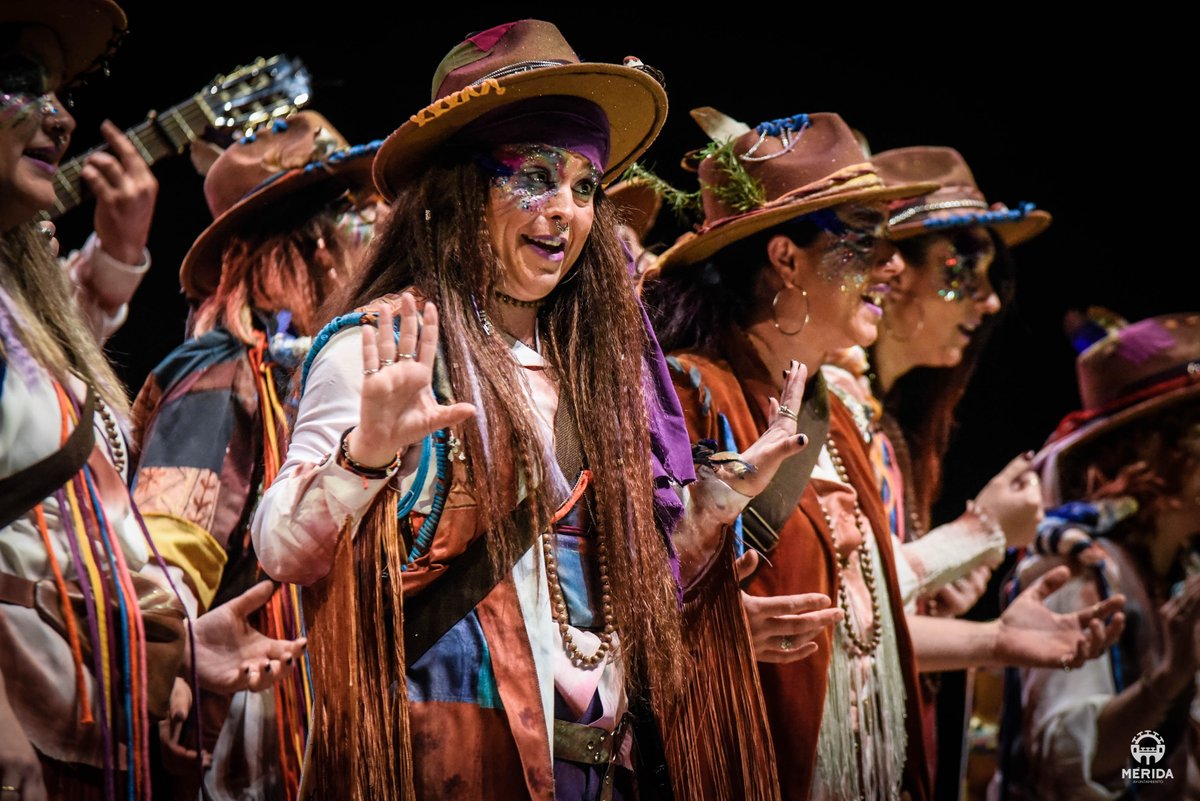 🎭 Final del Concurso de Agrupaciones COAM del #CarnavalRomano2024

<a href="/LasIguales/">Comparsa Las Iguales</a>