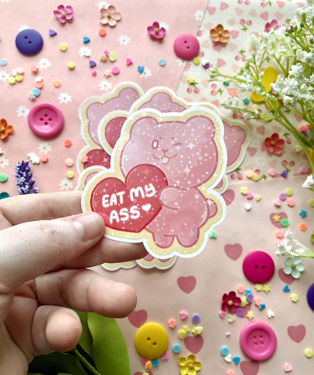 Libearty tweet media