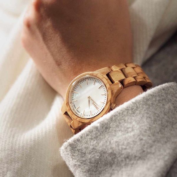 フィンランドの腕時計ブランド「Aarni（アアルニ）」。 フィンランドの