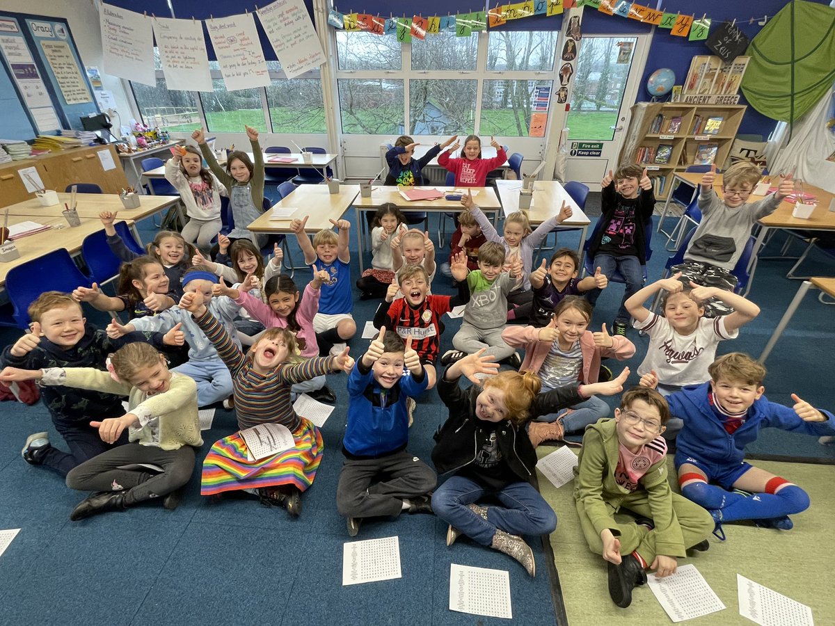 Y3 have loved Mental Health Week. Here are Morocco class in our own clothes expressing ourselves! Happy Half Term!! 🥳