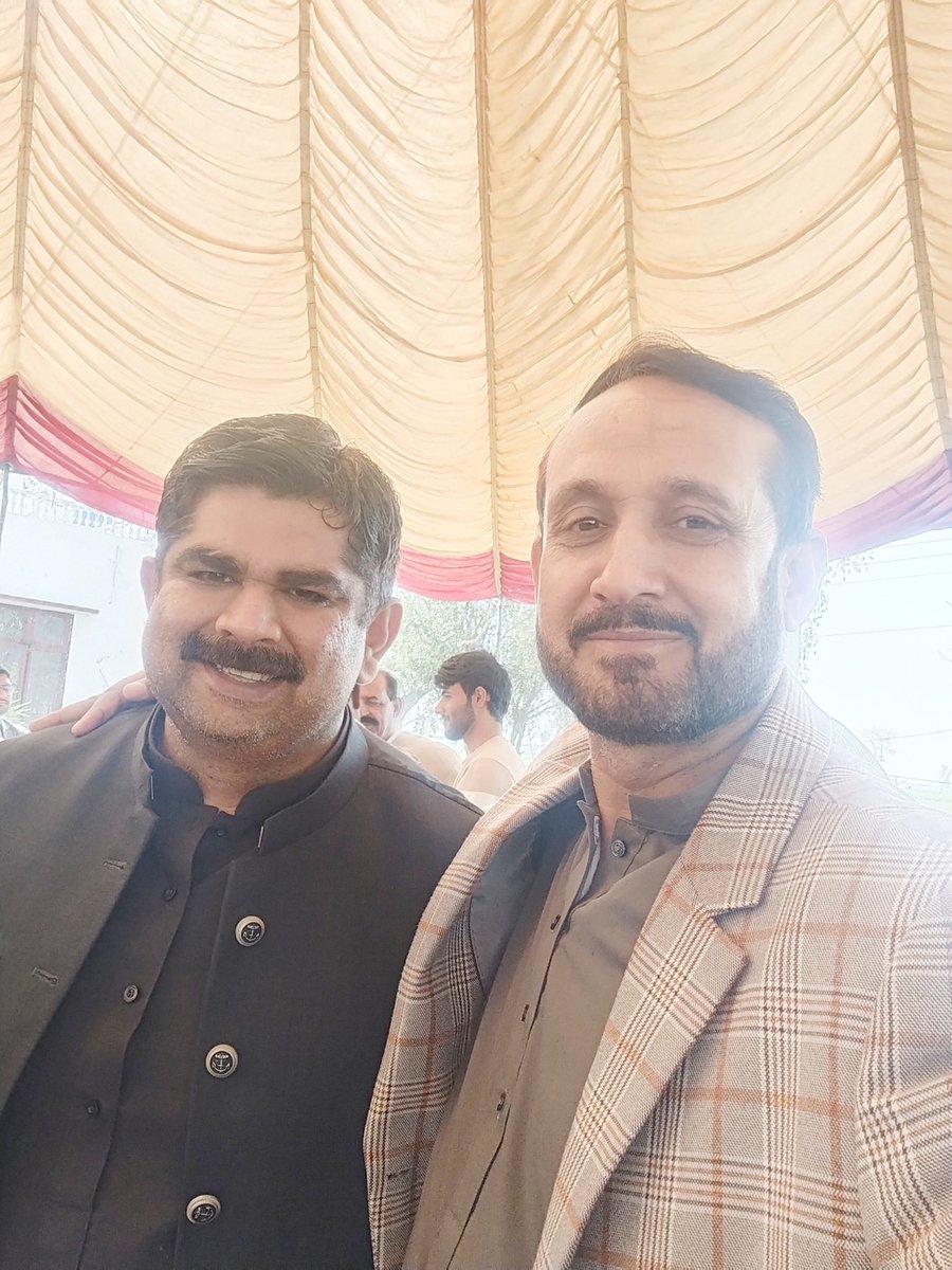 TariqQasmi10's tweet photo. پیارے بھائی تیمور خان بلوچ کو ایم پی اے منتخب ہونے پر دلی مبارکباد
#PP79
#سرگودہاشیرکا https://t.co/bjQjdcAshN