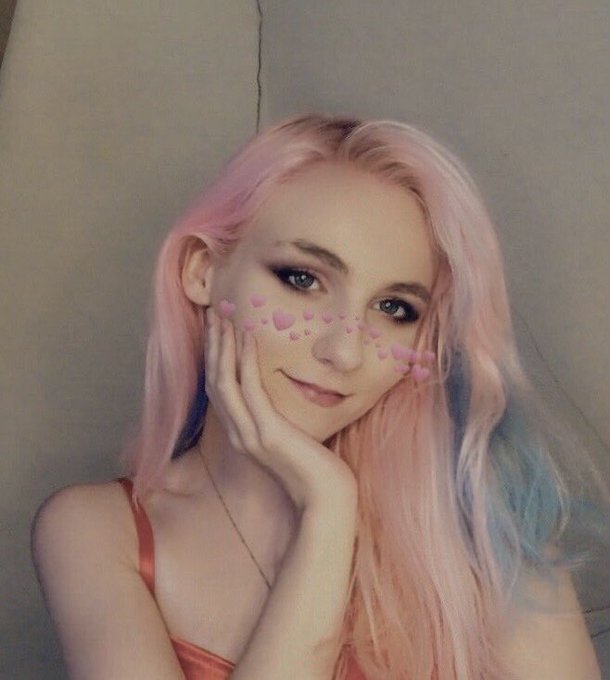 my slutty valentine cashapp: $Mooseve https://t.co/EmU18tFf4n