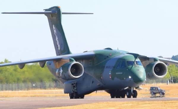 Huge ! Mahindra, Embraer tie up for medium transport aircraft in India.