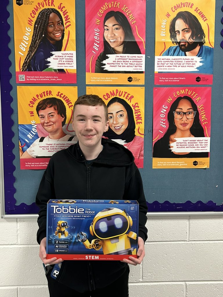 One of our Carluke Hackers has won an awesome prize in @dressCodeHQ’s Christmas coding competition. Well done Cameron! 🎉 👏 🖥️ 

Thank you @dressCodeHQ. All of our entrants had great fun, and we can’t wait for the next one. 

#ChooseComputingScience