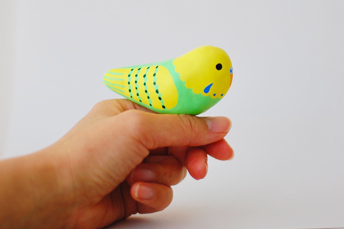 手乗りインコ張り子