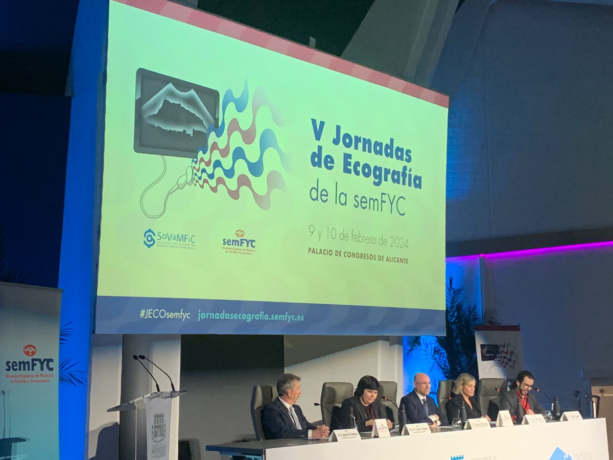 Inaugurando las #JECOsemfyc LA ecografia clinica  en AP  En la comunidad Valenciana IMPARABLE!!!