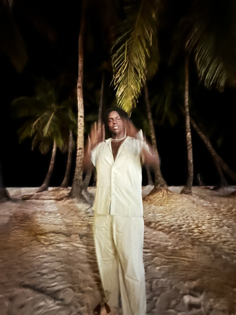 Foxy🇭🇹 tweet media