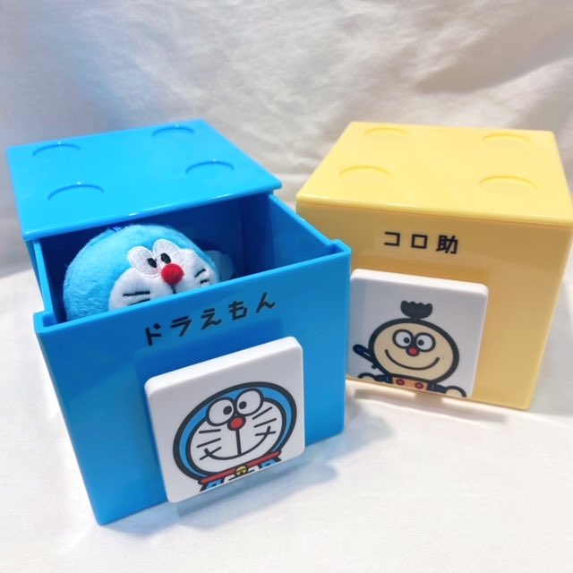 【極希少品】ドラえもん ストッカー　2個セット Amazon｜スケーター (skater) 2段 ランチボックス 600ml 弁当箱