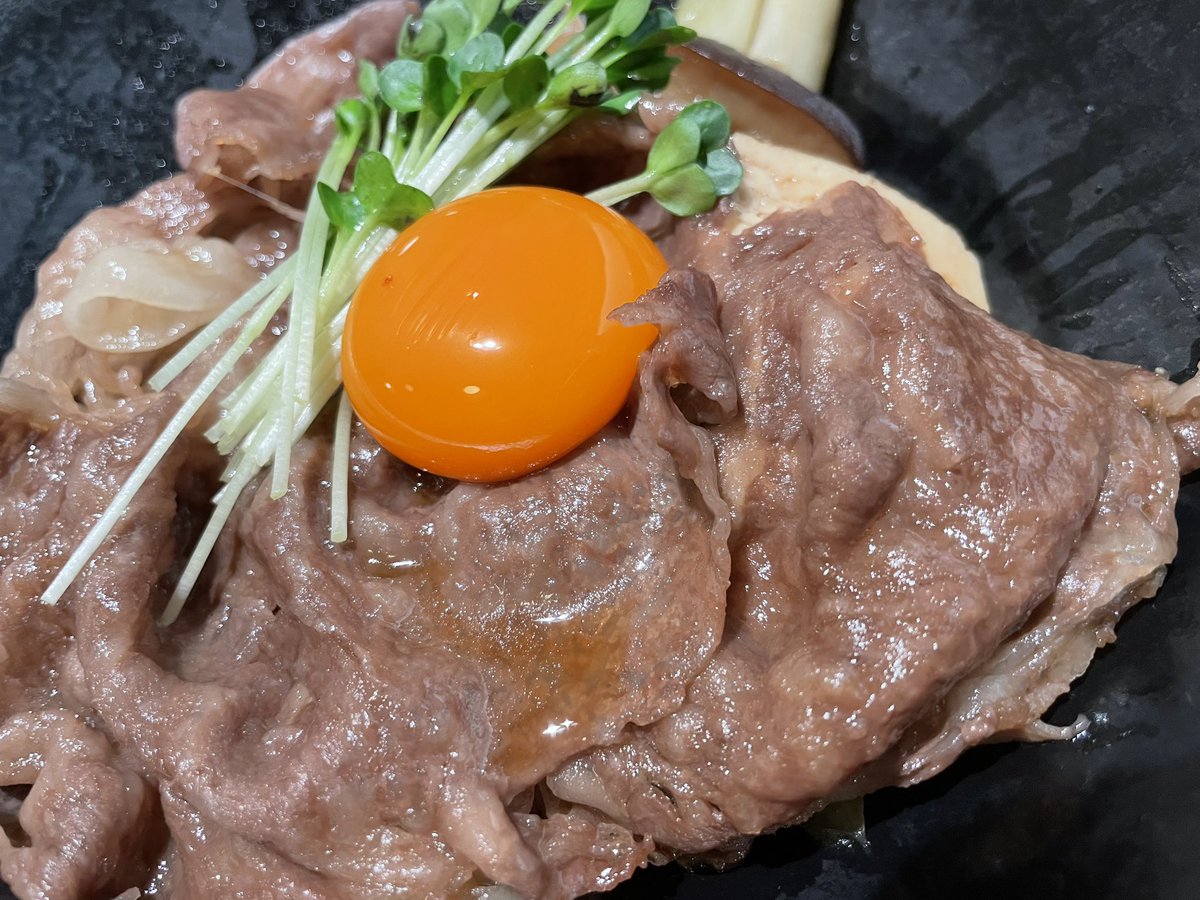 0306Yuka's tweet photo. 旦那が空港で仕事なので、椎名さんオススメの　にしやまに、ご飯食べに来ました😊美味しい😋3300円で、このお肉🥰
美味しい〜。 https://t.co/EbZif65Zgj