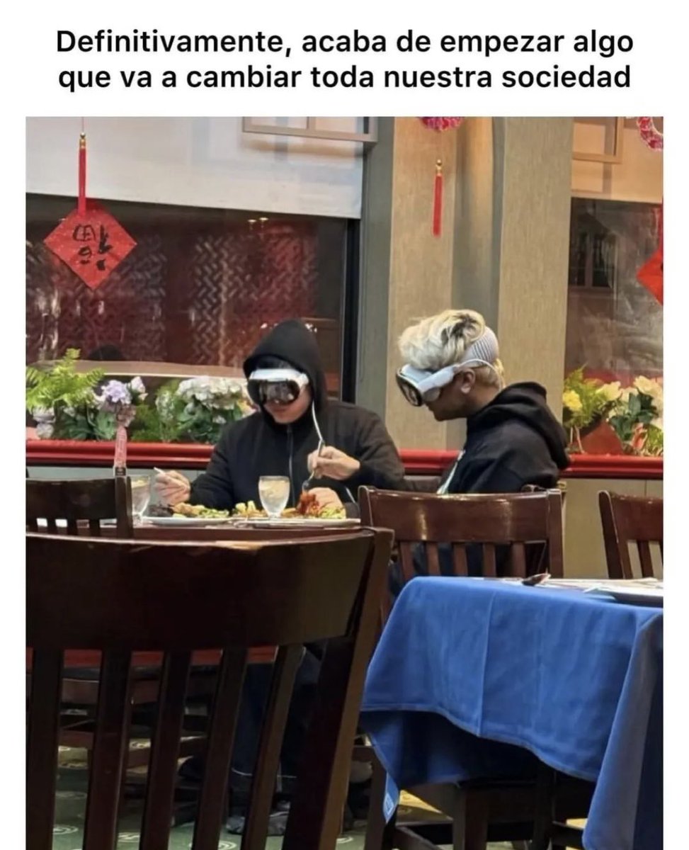 ZurichAnn's tweet photo. ABRO HILO MUY INTERESANTE: ⚠️🚨
¿La tecnología nos manipula y controla a nosotros o nosotros manipulamos y controlamos a la tecnología? ¿TÚ, qué piensas? Os adjunto la novedad de Apple que va a terminar de destruir lo poco que nos queda de humanidad https://t.co/YFRLPAzbyg