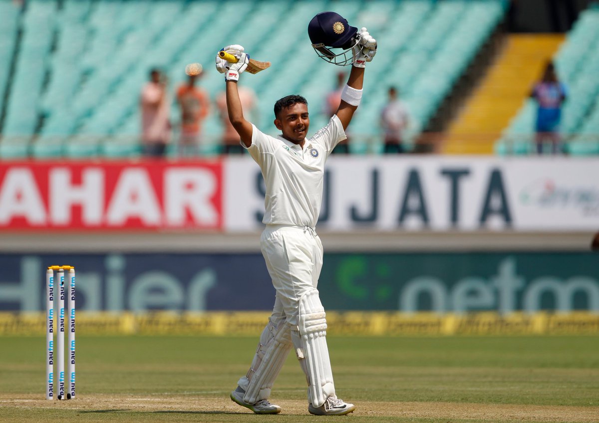 mufaddal_vohra's tweet photo. THE PRITHVI SHOW...!!! 

159 (185) with 18 fours and 3 sixes in the Ranji Trophy. Playing his first match after a long injury layoff, a classic knock by Shaw. 🔥 https://t.co/LrD4lo0v4Q