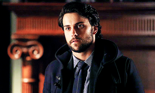 EnterPrometheus's tweet photo. jackson-falahee: Connor Walsh in HTGAWM (image source: https://t.co/xs3iUlCaGH) #jackfalahee #connorwalsh #htgawm #fashion #people #screencap #photography https://t.co/2NNyq2b83z