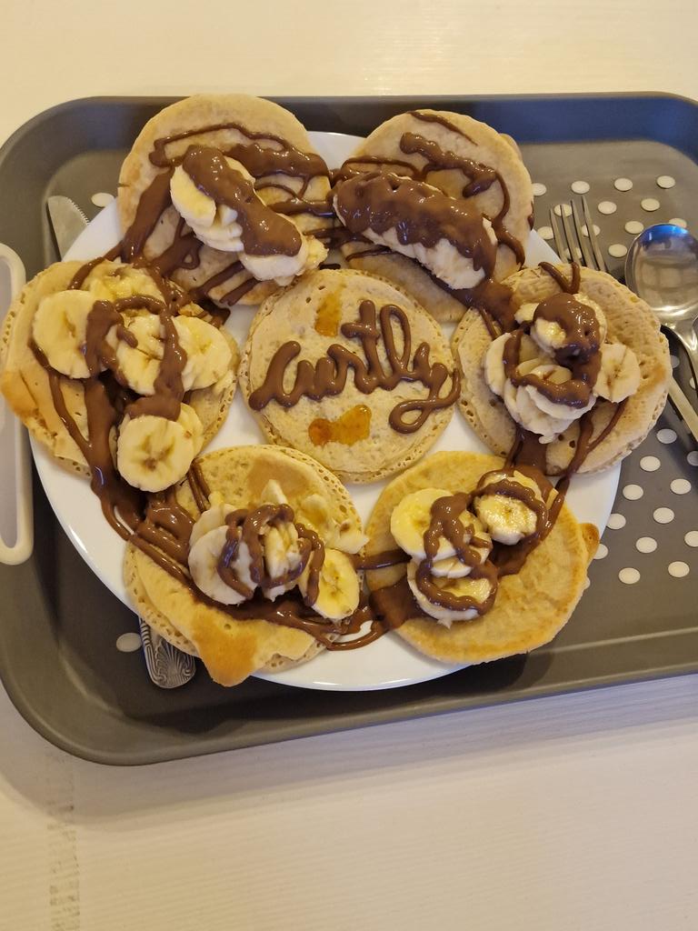 Final breakfast feast before we leave later on today! <a href="/Harding_Hilston/">Chris Harding - Hilston Park</a> <a href="/HilstonPark/">Hilston Park</a>