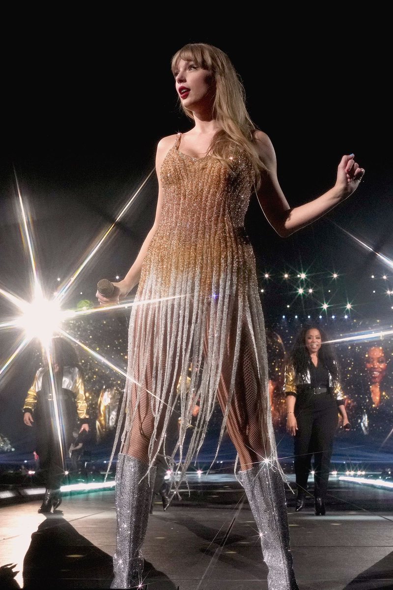 TAYLOR SWIFT WEARS THE GOLD OCTOPUS FEARLESS DRESS FOR NIGHT 3 OF THE ERAS TOUR IN TOKYO!!! #TaylorSwift #TokyoTSTheErasTour #ErasTourJapan #TokyoTSErasTour #TheErasTour #TSTheErasTourTokyo #ErasTour #ErasTourTokyo TAYLOR SWIFT WEARS THE GOLD OCTOPUS FEARLESS DRESS FOR NIGHT 3 OF THE ERAS TOUR IN TOKYO!!! #TaylorSwift #TokyoTSTheErasTour #ErasTourJapan #TokyoTSErasTour #TheErasTour #TSTheErasTourTokyo #ErasTour #ErasTourTokyo