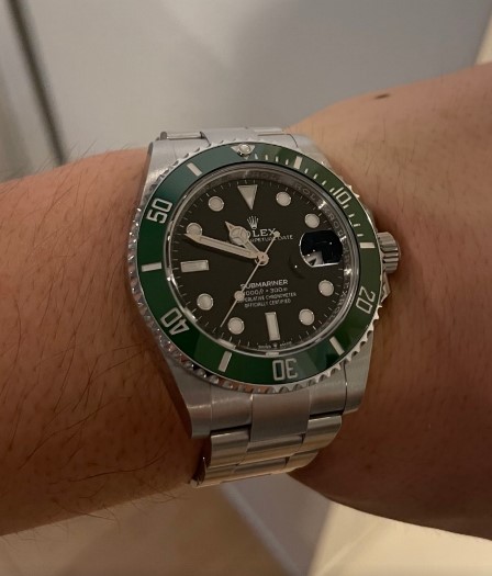 Rolex_marathon1's tweet photo. 【異常あり⑥】

2023年のコンサル実績
買取させて頂ける場合、無料でコンサルさせて頂きます。

■詳細
モデル：サブマリーナ（グリーン）
性別：男性
来店回数：7回（複数店）
利益：1,045,000円（買取2,330,000円ー定価¥1,285,000円）

#買取 #ロレックス #ロレックスマラソン #異状あり https://t.co/GEgrLeLbvq
