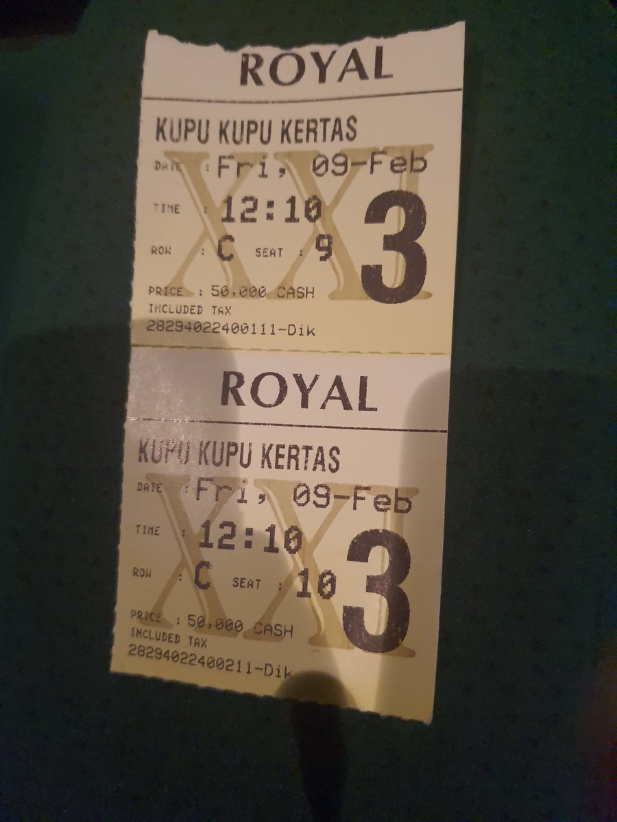 DwiDama49201853's tweet photo. Habis nonton film Kupu Kupu Kertas...ceritanya bagus, romance yg berlatar belakang sejarah..pemain2nya actingnya bagus2 bgt, sinematografinya bagus, aransemen musiknya jg bagus bgt..kukasi nilai 9/10..ceritanya lumayan bikin sedih yaa..bikin aq termehek2 kayak pas nonton Titanic. https://t.co/oSyT82qTGX