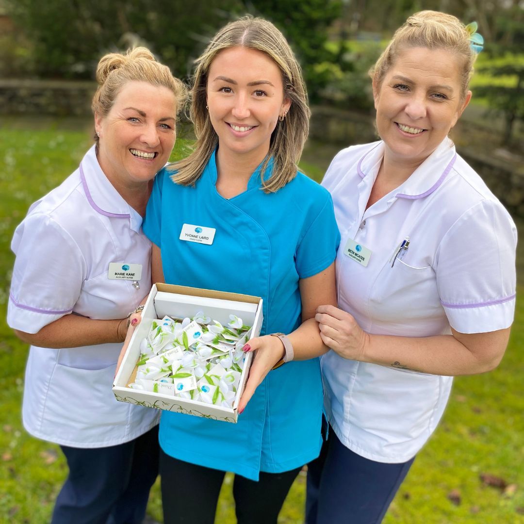 February's the month we celebrate Snowdrops - a flower signifying renewal & growth - a feeling of hope. Our Snowdrop pins are in many local shops & #Volunteers out & about in local shops & venues accepting donations. As a Hospice charity we're grateful for your support❤️