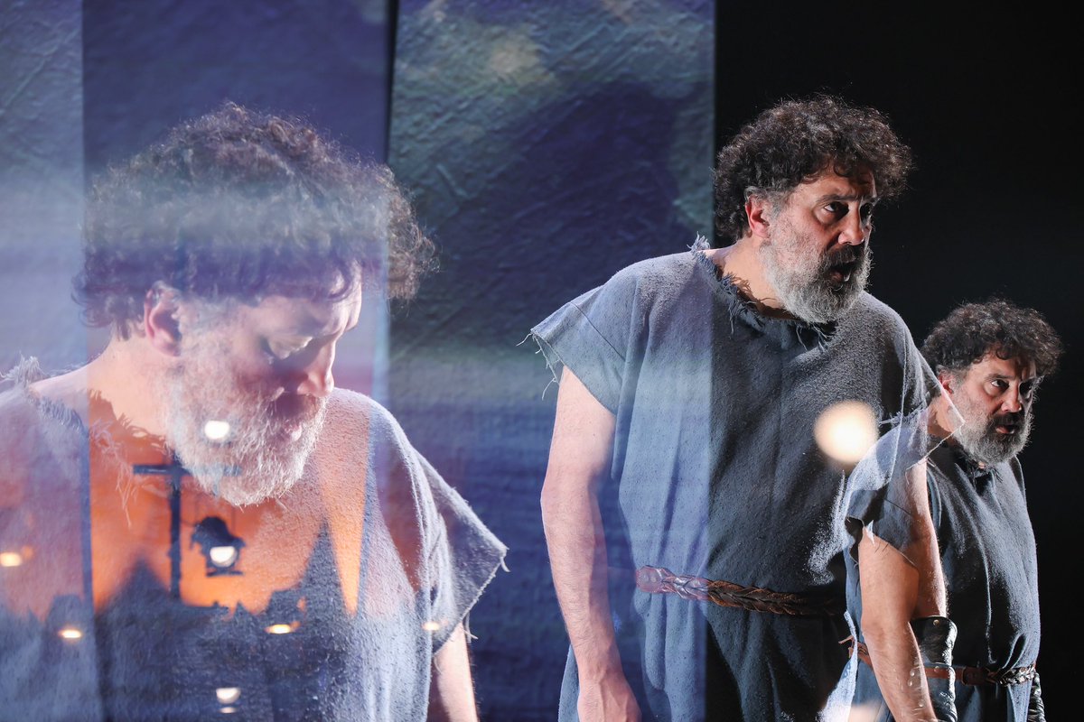 Ayer estrenamos en <a href="/TeatrosCanal/">Teatros del Canal ▪️ Comunidad de Madrid</a> y este señor hace una barbaridad encima del escenario: Pedro Bachura.
No os lo perdáis!!
Hasta el 18 de febrero. Que no se os pase!