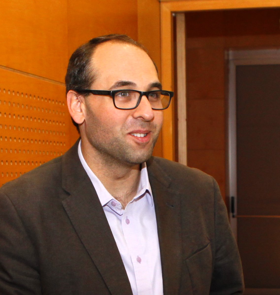 Με εισήγηση της Κυπριακής Ολυμπιακής Επιτροπής
Σε επιτροπές των Ευρωπαϊκών Ολυμπιακών Ακαδημιών
οι Γ.Κορέλλης και Η.Μιλτιάδους