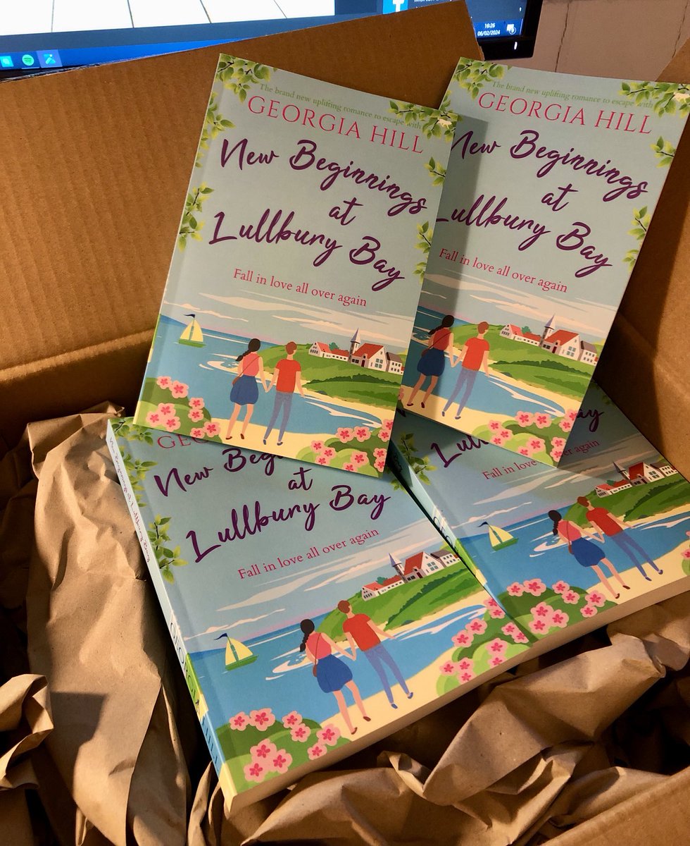 georgiawrites's tweet photo. Always so exciting to hold your own book in your hot little hand!
Out soon as a #kindleread and #paperback this one has lots of flowers and summer sunshine. The perfect pick me up for a wet February!
https://t.co/Em5iE3s9AU
#romancebook #uplit @Bloodhoundbook https://t.co/oay52ooYpP