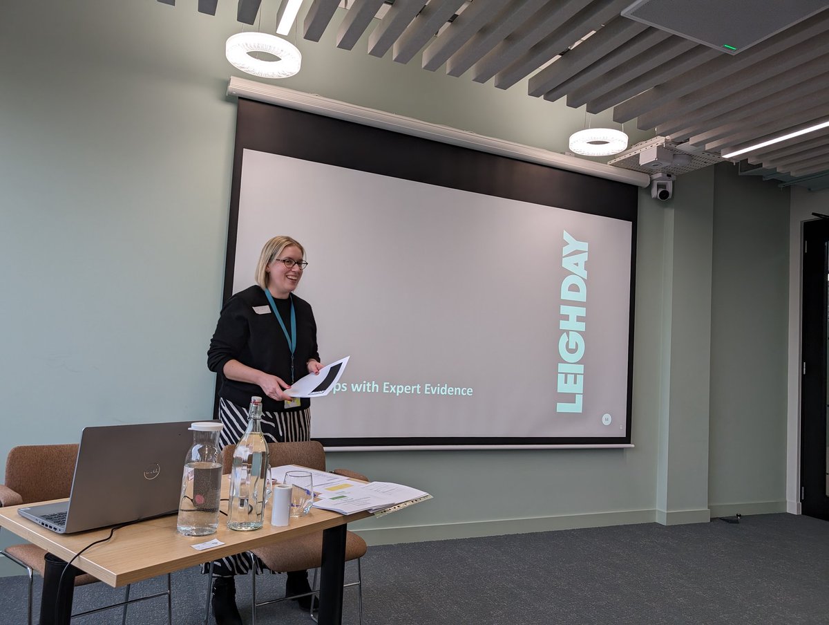 First presentation of the morning with <a href="/LMurphy0/">Laura Murphy</a> 'Getting to grips with expert evidence '. <a href="/LeighDay_Law/">Leigh Day</a>