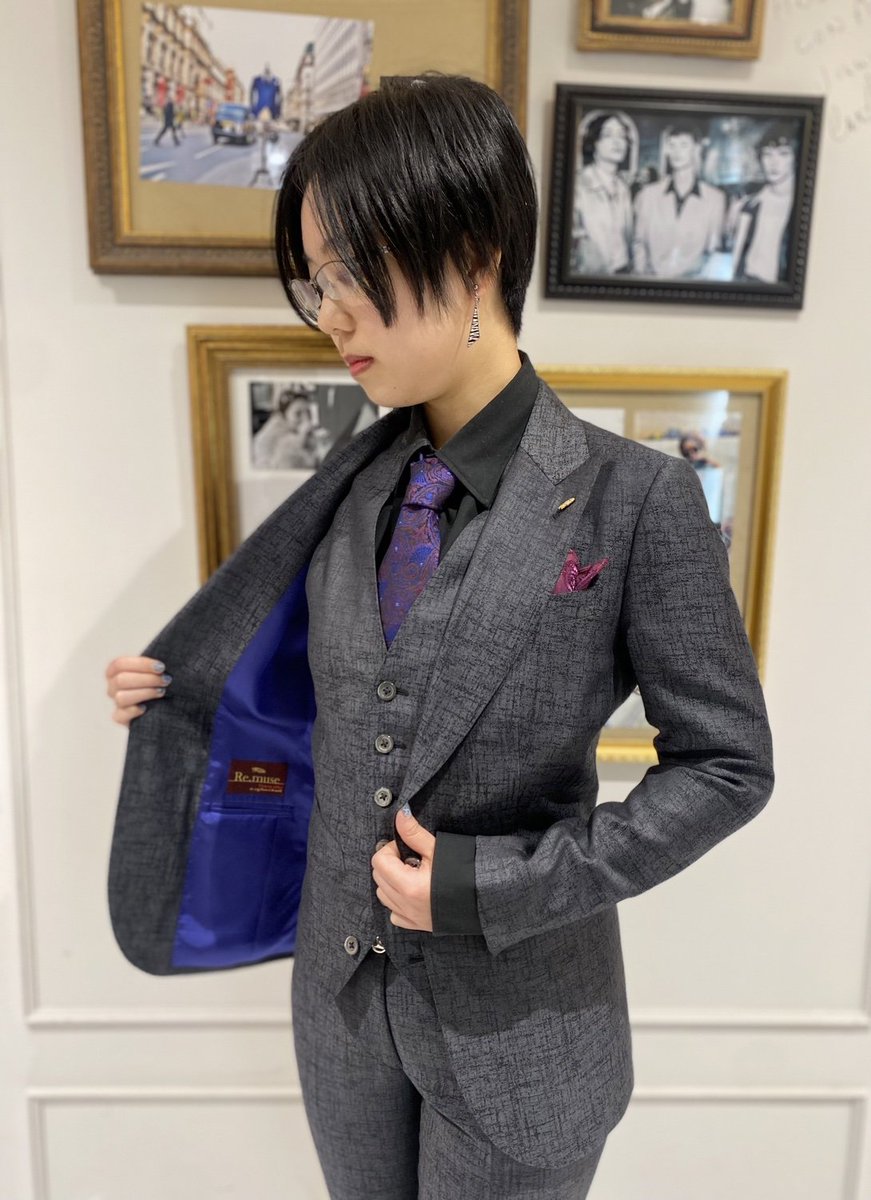 Toru_0727's tweet photo. 卒業式のスーツを作りました!めっちゃ格好良くできてて嬉しい!ありがとうございました🙇
#スーツ #卒業式 #オーダースーツ #Remuse https://t.co/SiG8qcx8rN