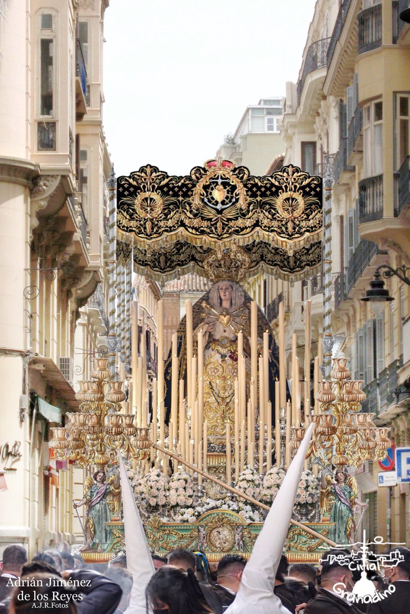 RafaRus1's tweet photo. no m cansaré de decirlo, estamos ante posiblemente uno d los mejores conjuntos d toda la Semana Santa de Málaga, ahora solo queda esperar a q se haga realidad el sueño del barrio de la Cruz https://t.co/kjZ8VKVcEk