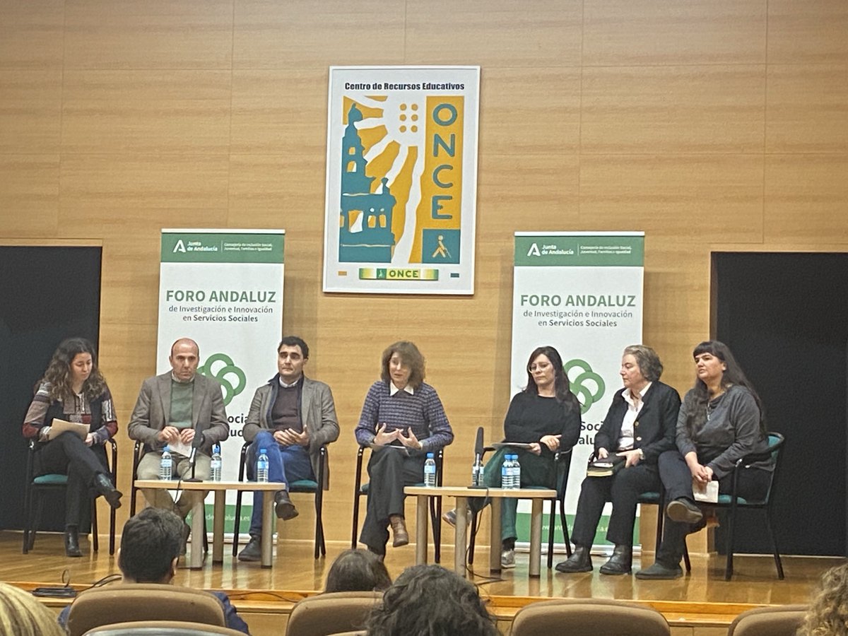 Manuelfernaj7's tweet photo. Mesa de experiencias del Foro Andaluz de investigación e innovación en Servicios Sociales de ⁦@IgualdadAND⁩ en Sevilla.
⁦@asocpazybien⁩ ⁦@loleslopez⁩ ⁦@ppepelusev⁩ ⁦@ONCE_oficial⁩ ⁦@Fundacion_ONCE⁩ #conlaspersonas https://t.co/o8ZahPRpvs