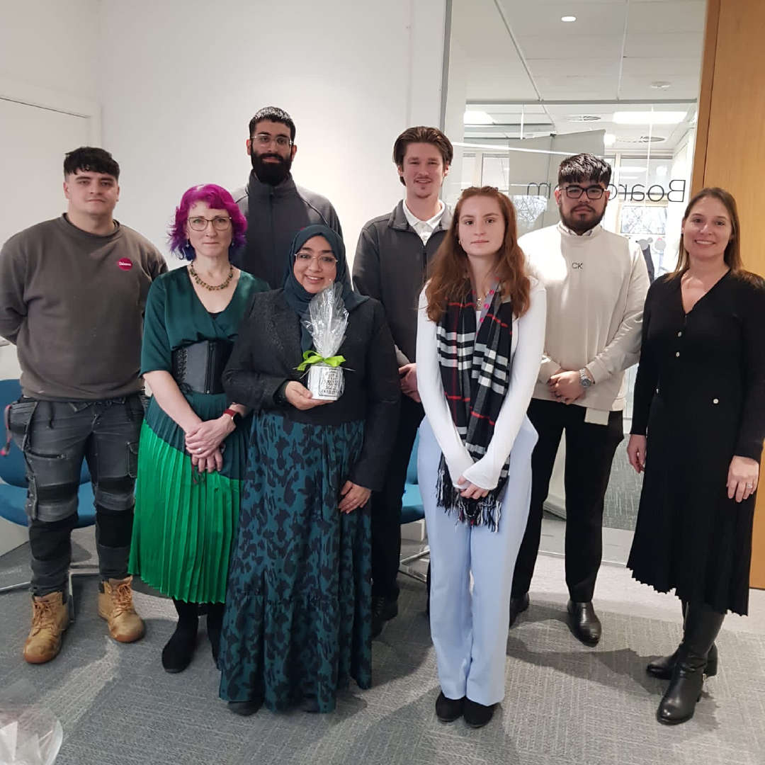 OPSL_UK's tweet photo. We celebrated #NationalApprenticeshipWeek with a lunch. Giving our apprentices time to catch up with one another and speak to managers and mentors about their career progressions. 
 #CareerProgression #Mentorship #WorkplaceLearning #skillsforLife #NAW2024 https://t.co/ldSuVgaQoW