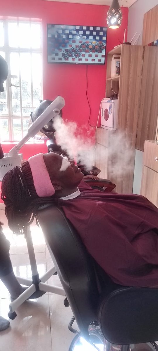 WAWAKenya1's tweet photo. It's FurahiDay💃, the weekend is here! Time to unwind...
Step into a world of self-care at Wa-Wa Beauty Parlour and Barber shop.
💅🏾Manicure and pedicures for perfectly polished nails
💆🏾 Relaxing massages to melt away stress
✨Facials for radiant skin
#WomenEmpowerment 
#SCNKenya https://t.co/gRSyK67JuI