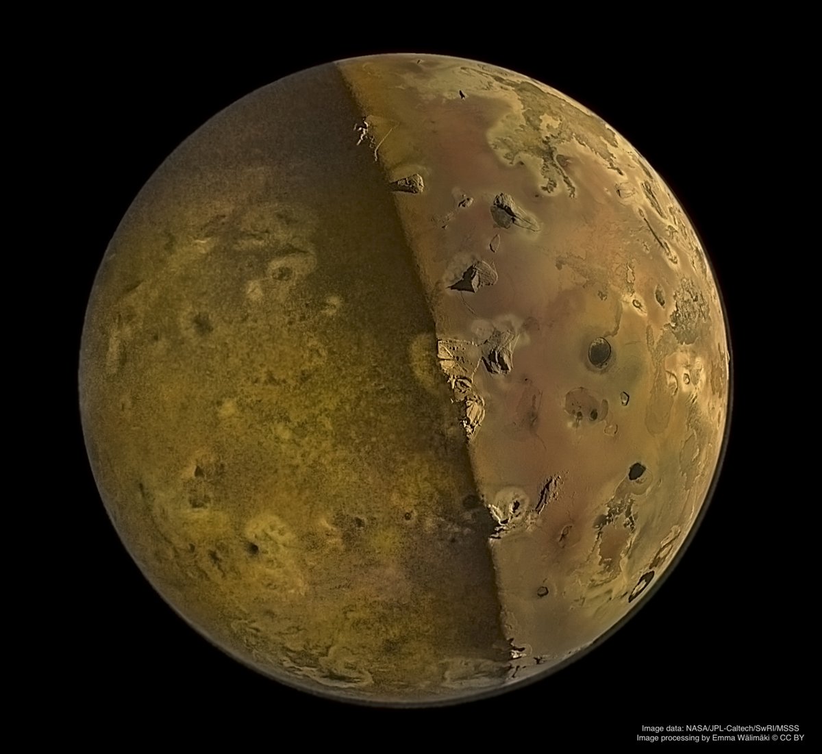 What. A. View. 

NASA's #JunoMission recently captured this spectacular shot of Jupiter's tortured moon Io — the most volcanically active world in the solar system, w/ hundreds of volcanoes, some erupting lava fountains dozens of miles high.

More: missionjuno.swri.edu